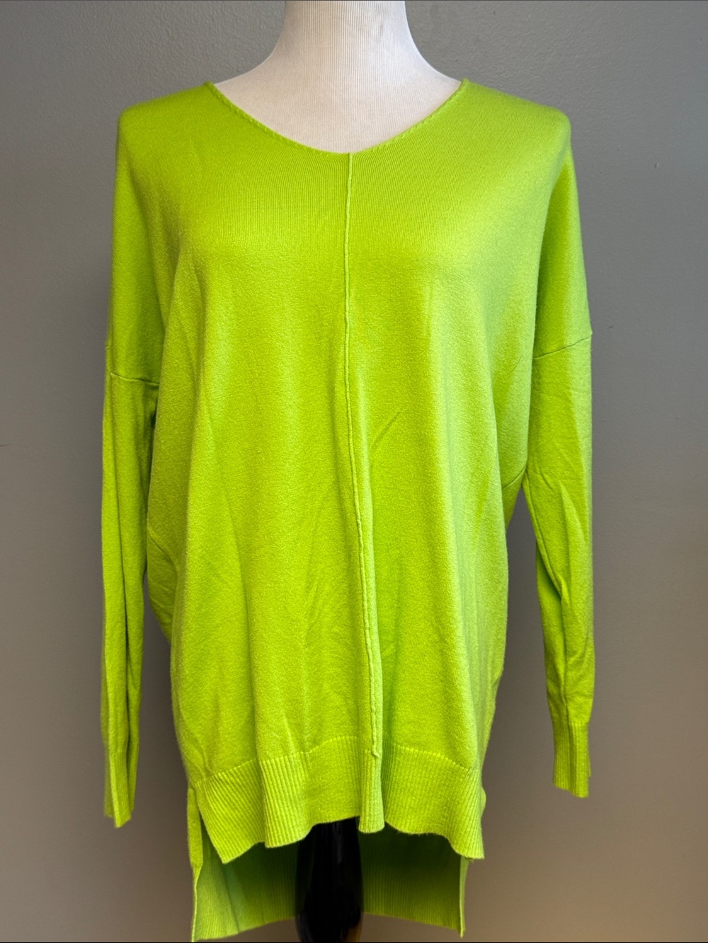Dreamers by Debut Lime Green Hi Low Oversized Sweater S/M NWT